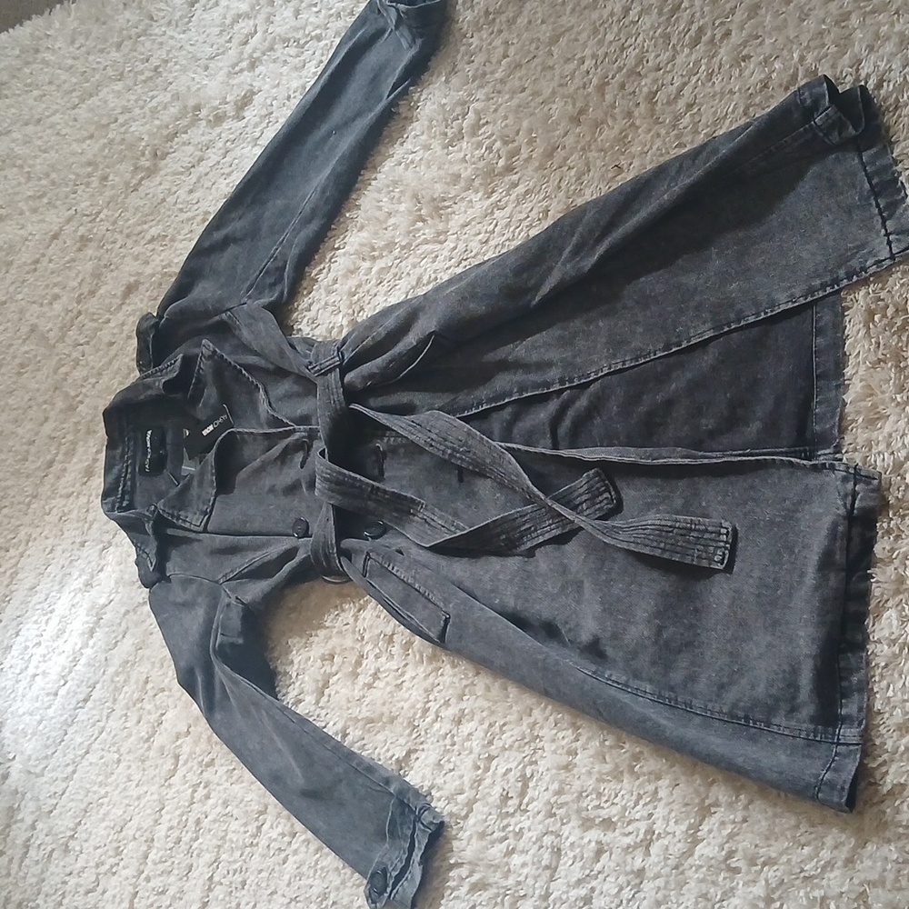 NWT TRENCH BLACK WASH - Picture 3 of 6